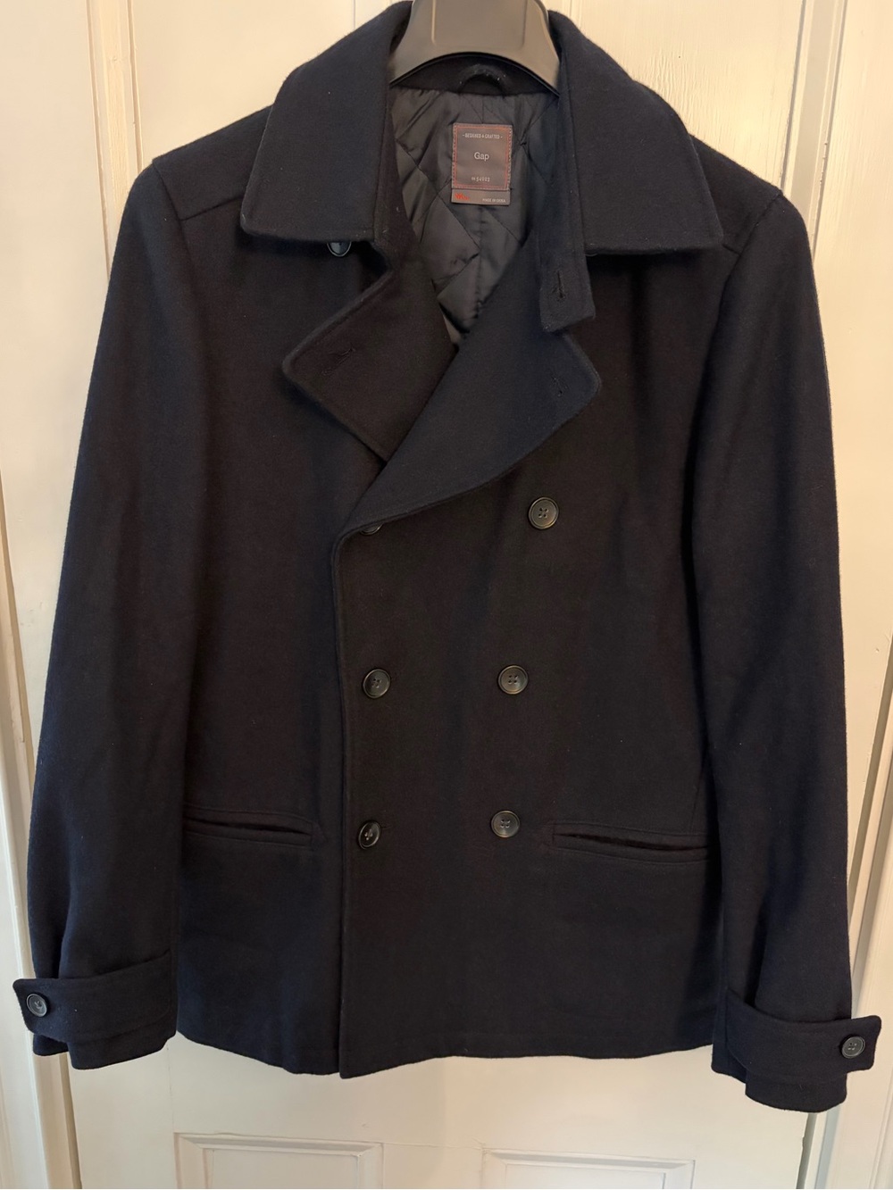 GAP Men's Wool Blend Double-Breasted Pea Coat in Black